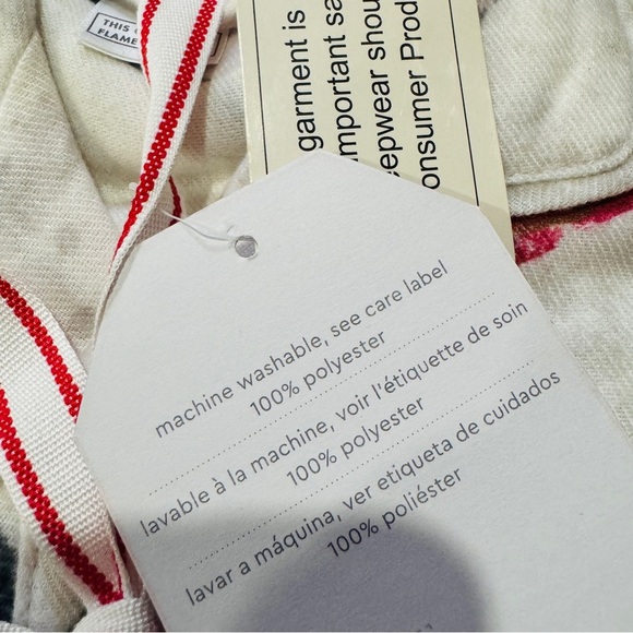 Pottery Barn Kids Christmas PJ set UNISEX NEW - Picture 3 of 3